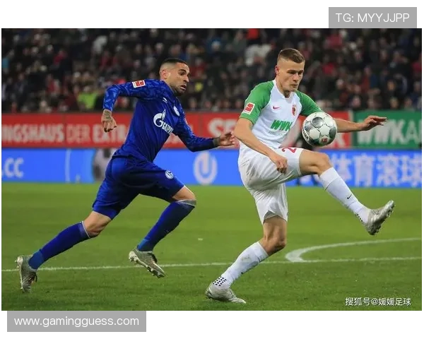 奥格斯堡防守反击奏效，法兰克福控球率占优难转化