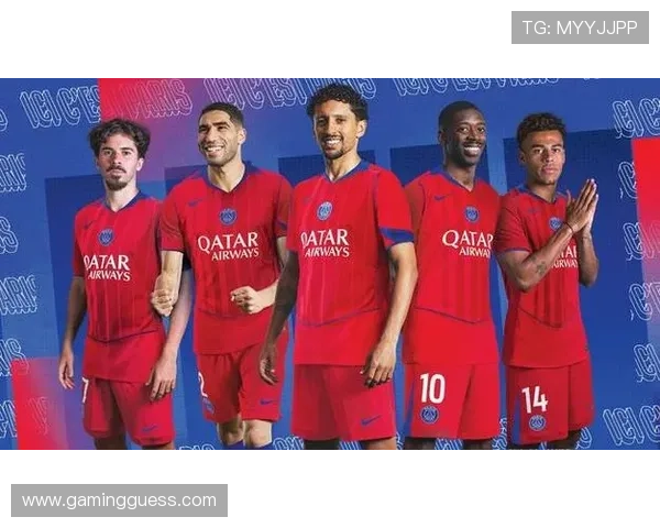 巴黎圣日耳曼公布对阵斯特拉斯堡大名单：登贝莱领衔，新援德罗入选