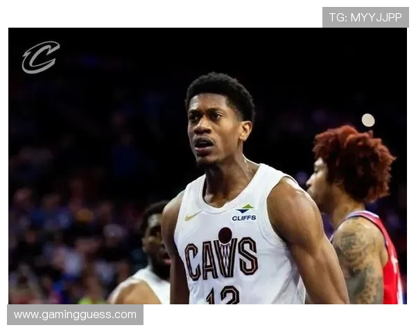 勇士总薪水2.07亿美元冠绝联盟,奢侈税压力巨大 勇士总薪水2.07亿美元冠绝联盟,奢侈税压力巨大